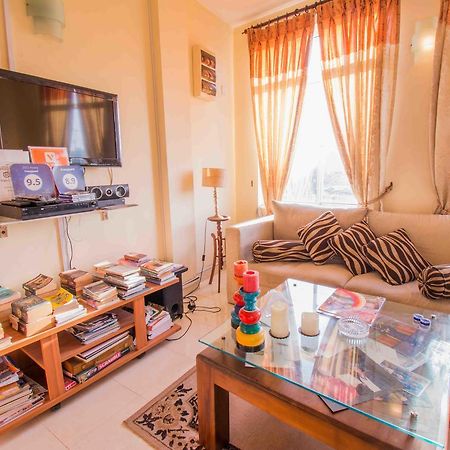 Frangipani Lejlighed Dehiwala-Mount Lavinia Eksteriør billede